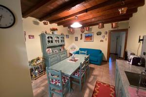 CASA SEMINDIPENDENTE A BOSSICO