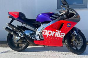 Aprilia RS 250 Reggiani Suzuki RGV 250 2tempi