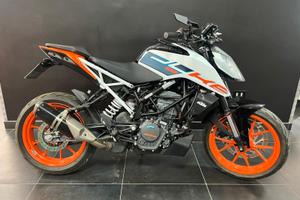 KTM DUKE 125 - ANNO 2023