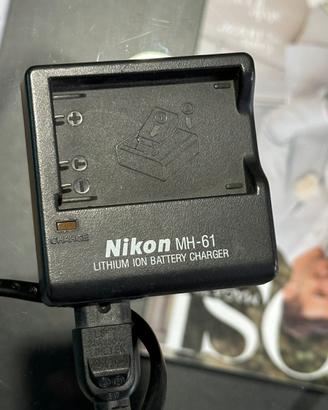 Caricarore Nikon MH-61