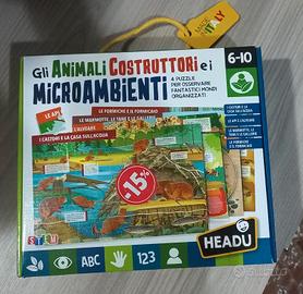 Gioco gli animali costruttori e i microambienti