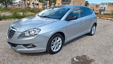Lancia Delta 1.6 MJT DPF 105 CV Gold