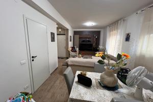 Quadrilocale via Nicolò Derelitto, centro,