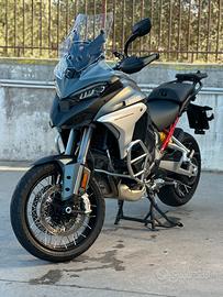 Ducati Multistrada V4 S Travel & Radar