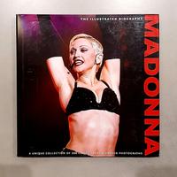 Madonna libro Illustrated Biography by Clayton