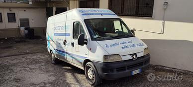 Peugeot boxer