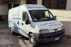 Peugeot boxer