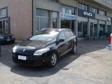 Renault Megane SPORT TOUR 130CV!!