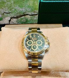Rolex Daytona  ( Ref : 16523 40mm – 1996 )