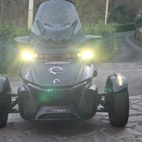 CAN-AM BRP SPYDER