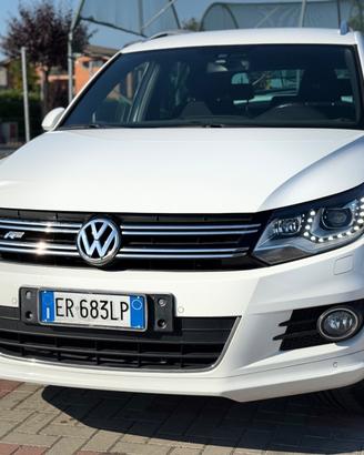 Volkswagen Tiguan 2.0 TDI 177 CV 4MOTION DSG R-Lin