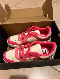 Tommy Hilfiger scarpe nuove originali