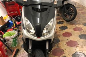 Yamaha X-Max 250 - 2008
