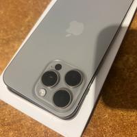 Iphone 16 Pro Max natural titanium