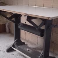 Tavolo da disegno reclinabile