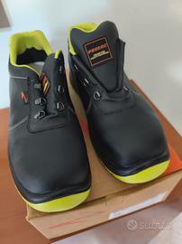 Scarpe antinfortunistiche 