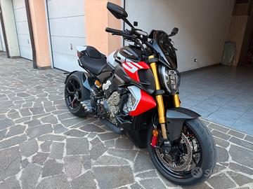 DUCATI DIAVEL V4 RS