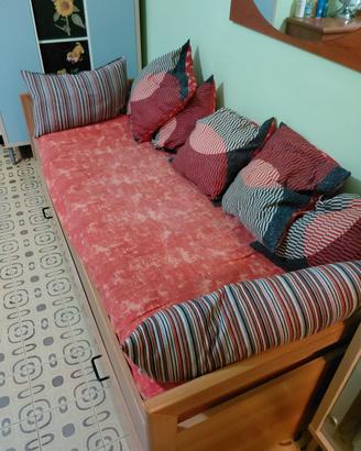 Divano letto matrimoniale