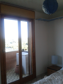 CAMERA a Ostia CON BAGNO PRIVATO 445 euro TUTTO IN