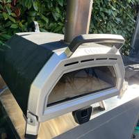 Forno Pizza OONI Karu con bruciatore a gas