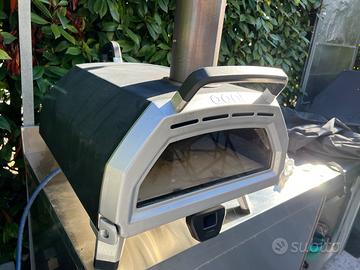 Forno Pizza OONI Karu con bruciatore a gas