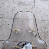 visiera piaggio liberty dotata di agganci