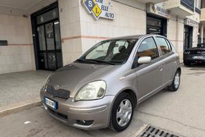 TOYOTA YARIS 1.4 Tdi D-4D Sol
