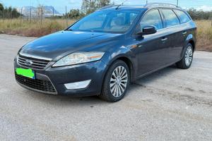 Ford Mondeo SW GHIA