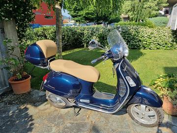 VESPA PIAGGIO GTS300ie