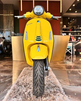 Vespa Piaggio Primavera 50-125-150 s vari colori