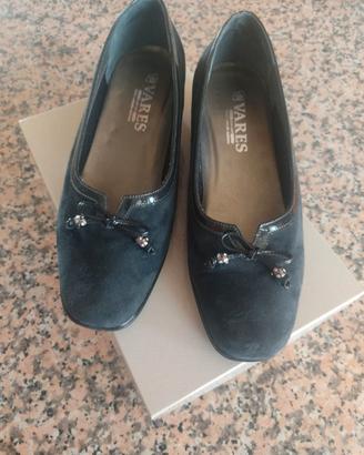 Scarpe modello confort Marca Vares