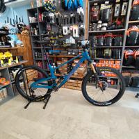 Deviate Highlander II XL Carbon 2024 UDH 