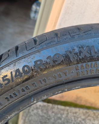 PNEUMATICI 245/40/R19 estivi