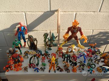 90 pezzi - Giocattoli varie misure e tipologie