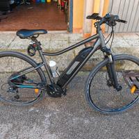 Bicicletta elettrica da trekking Riverside500e
