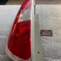 Fanale posteriore sx Skoda Roomster