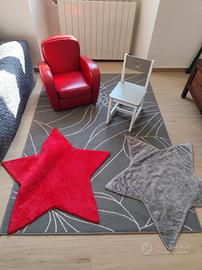 Poltrona bimbo Maison du Monde,tappeto,sedia bimbo