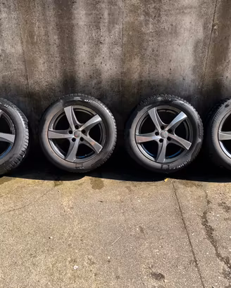 Cerchi 16 per Ford/volvo/Mazda