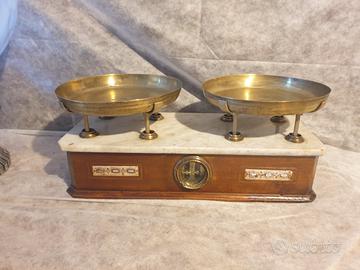 varie d'epoca, bilancia , macina caffè,  ecc.