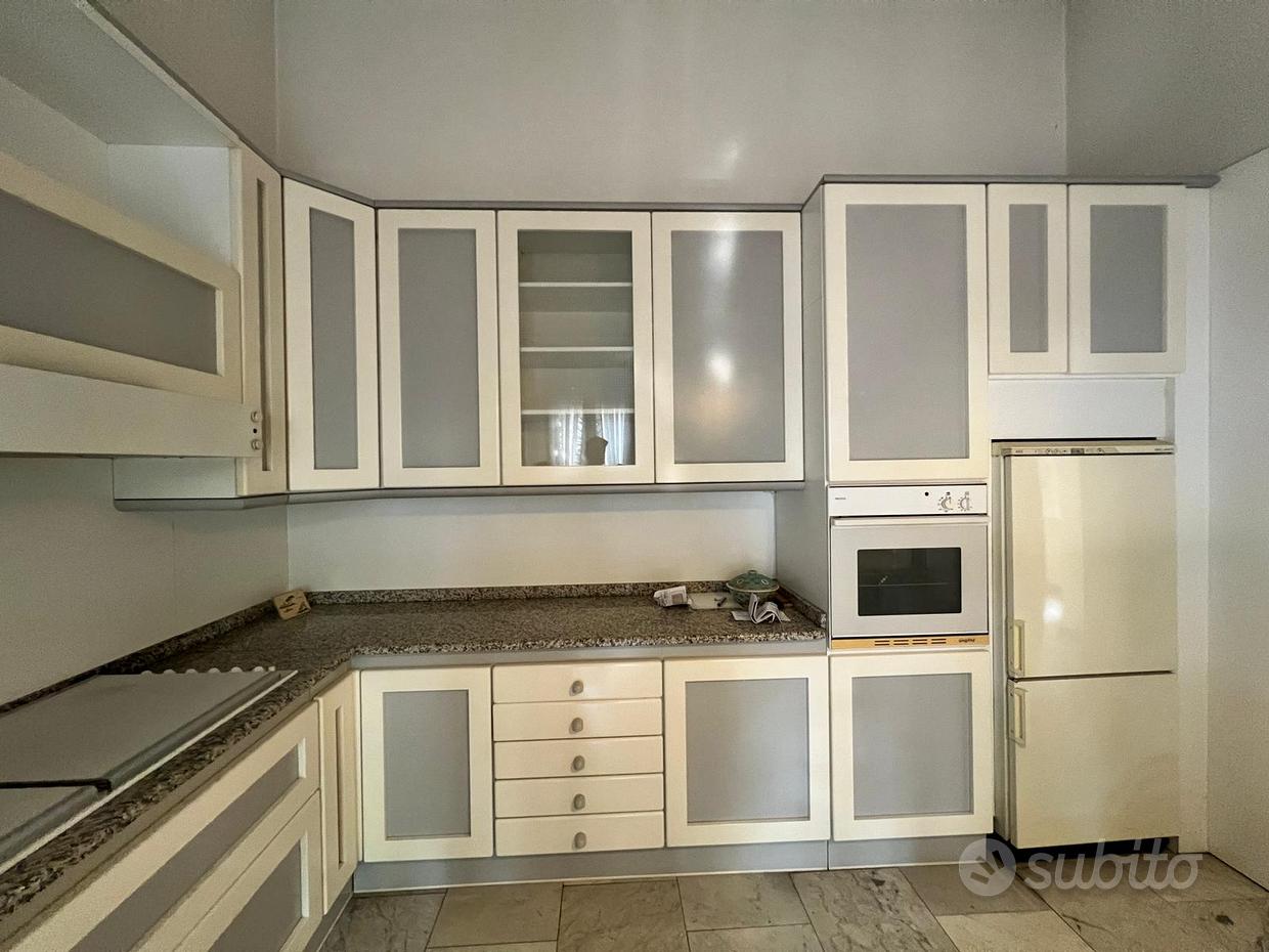 Cucina 360 cm - Mobili usati 