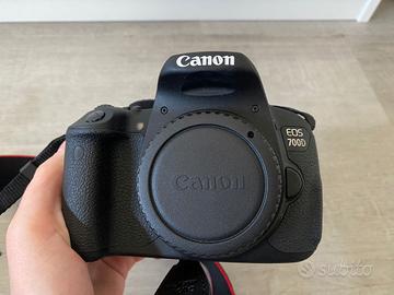 canon eos700D