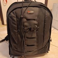  Lowepro Rolling Computrekker AW