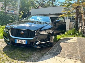 Jaguar XE 2.0D r-sport perfette condizioni