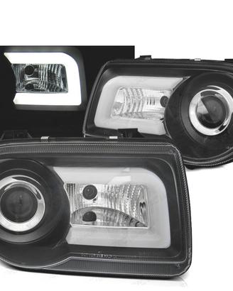 FARI CHRYSLER 300C 05-10 NERI