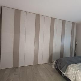 Armadio con comodini