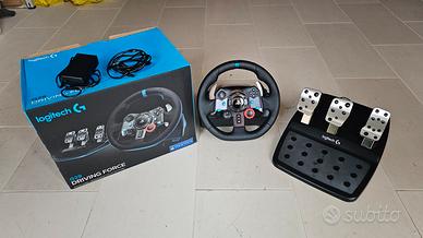 Logitech G29 Driving Force PS5 PS4 PC perfetto