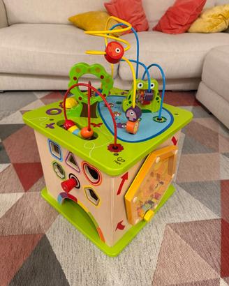 Cubo in Legno Hape con Animaletti di Campagnia