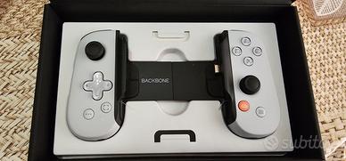 Backbone versione playstation 2nd Gen.