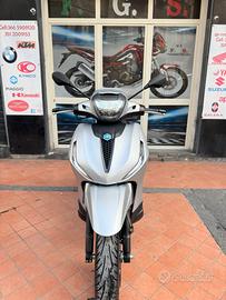 Piaggio Beverly 300 S