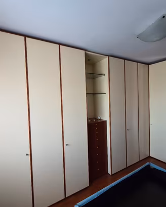 Armadio ad angolo con specchio 438x160 cm